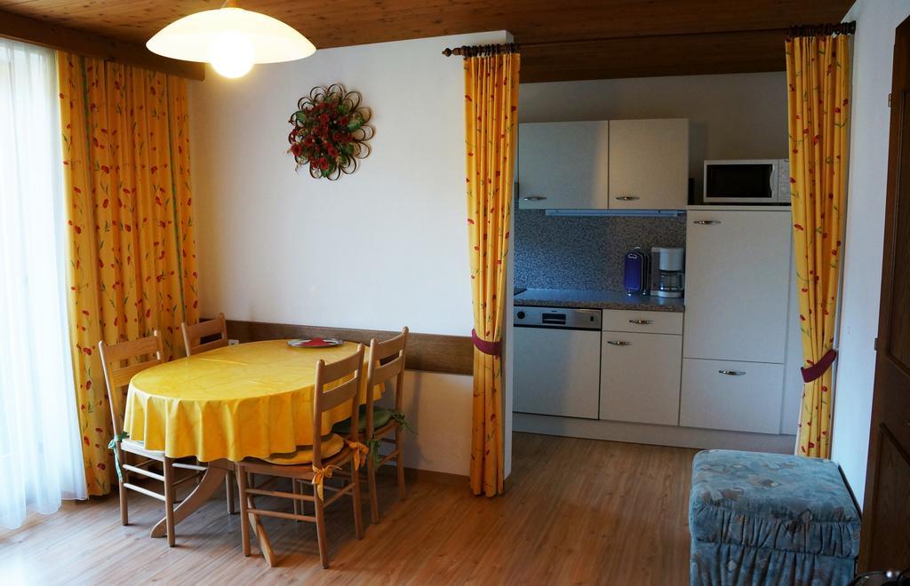 Appartement Roasnerhof à Finkenberg Chambre photo